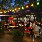 渔夫餐厅酒店 3* Lavoûte-Chilhac