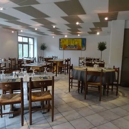 Restaurant Du Pecheur Hotell 3*